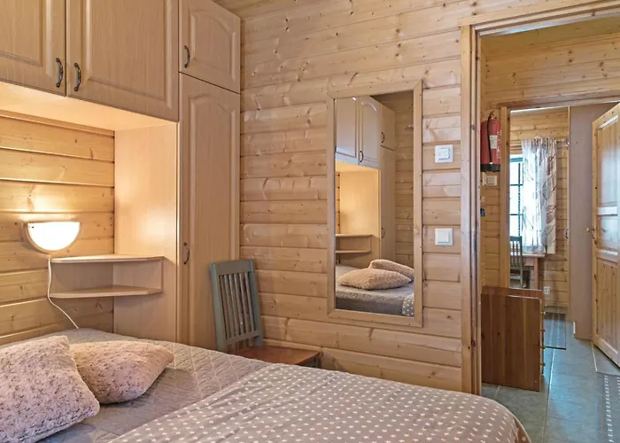 度假居 Kurunkynsi Ii By Interhome Äkäslompolo